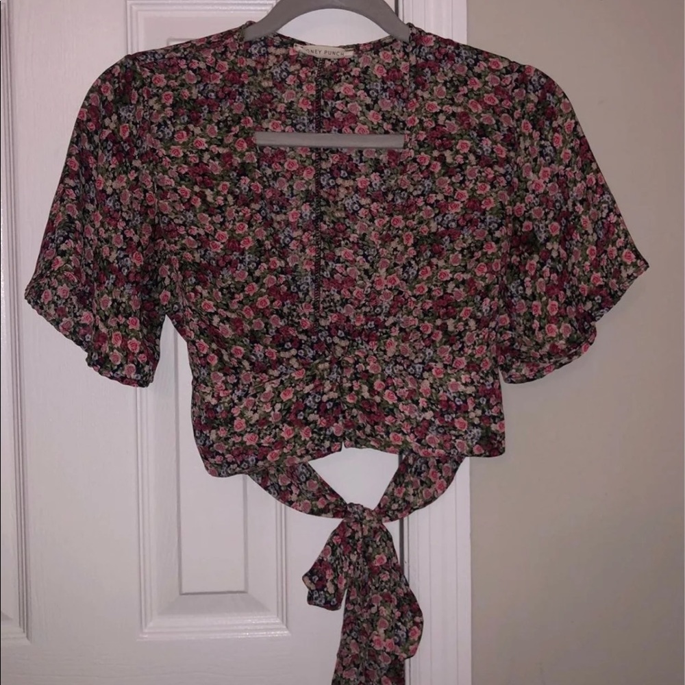 Tie shirt